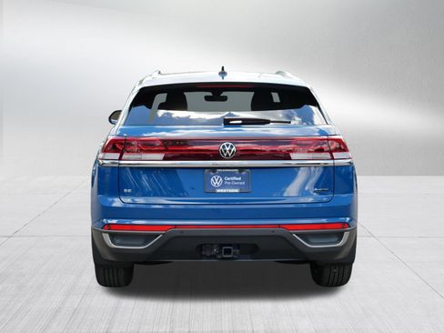 Certified 2025 Volkswagen Atlas Cross Sport SE AWD/4WD image 6