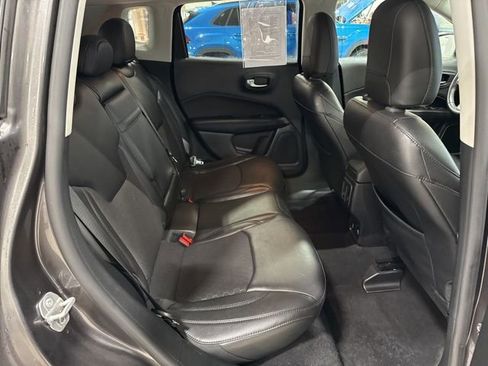 Used 2018 Jeep Compass Altitude w/ Popular Equipment Group image 24