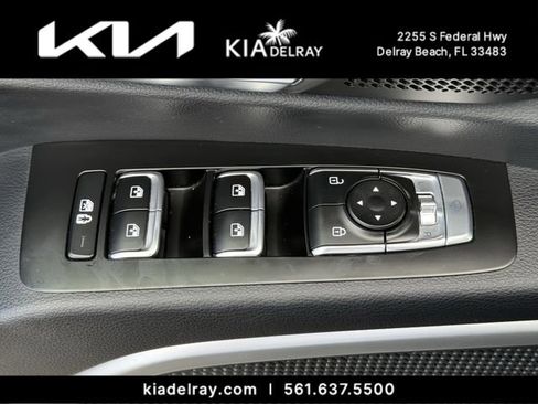 Used 2022 Kia Telluride EX w/ EX Premium Package AWD/4WD image 17