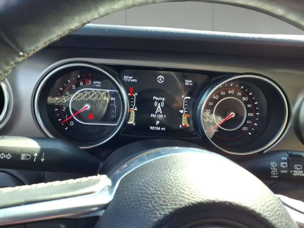 Used 2018 Jeep Wrangler Unlimited Rubicon AWD/4WD image 17