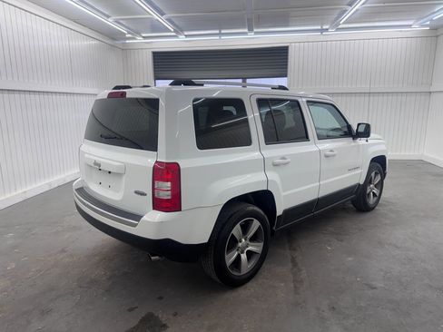 Used 2016 Jeep Patriot High Altitude image 5
