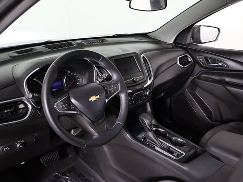 Used 2024 Chevrolet Equinox LT image 25