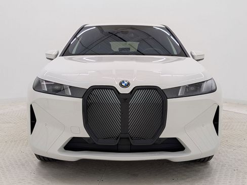New 2026 BMW iX xDrive45 AWD/4WD image 6