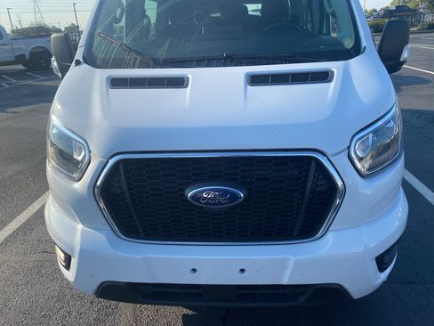 Used 2023 Ford Transit 350 XLT RWD image 2