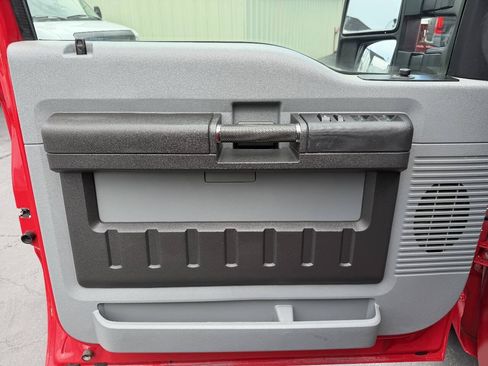 Used 2011 Ford F250 XL w/ PWR Equipment Group RWD image 17