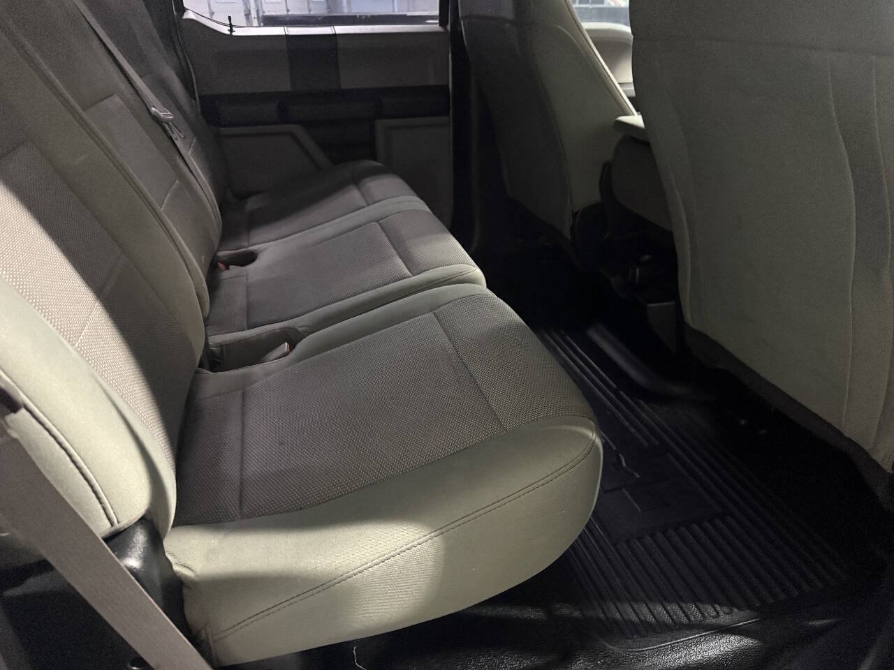 Used 2018 Ford F250 XL w/ Power Equipment Group AWD/4WD image 6