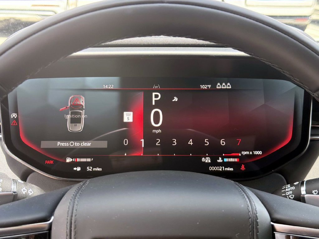 New 2026 Land Rover Range Rover Sport SE AWD/4WD image 28