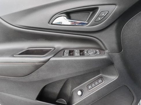 Used 2019 Chevrolet Equinox Premier FWD image 14