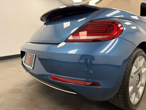 Used 2019 Volkswagen Beetle 2.0T S image 29