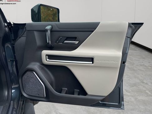 New 2026 GMC Hummer EV 4x4 Crew Cab image 16