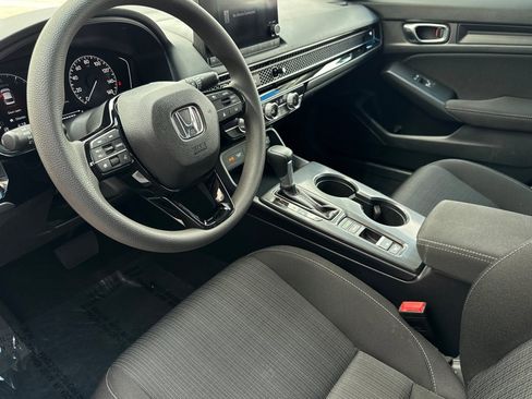 Used 2023 Honda Civic LX image 4