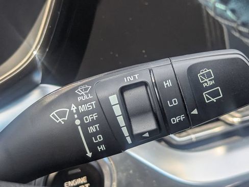 Used 2021 Kia Niro LXS FWD image 27
