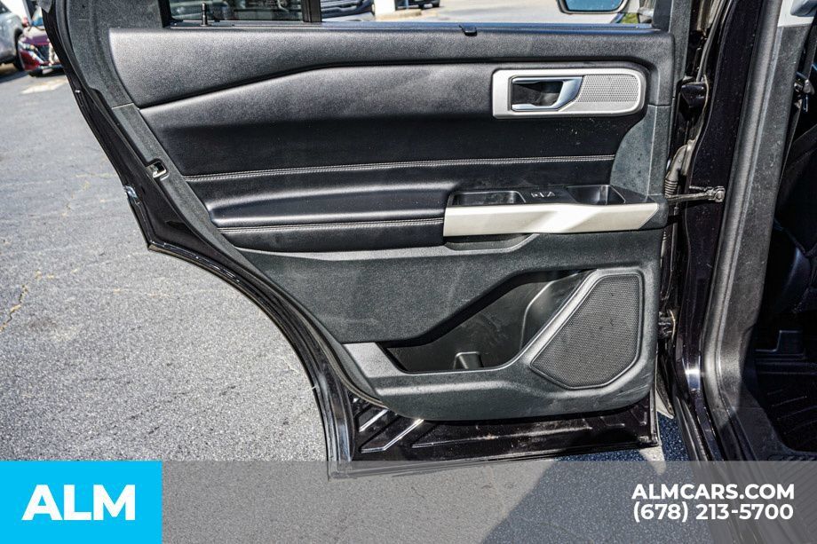 Used 2021 Ford Explorer Limited w/ Equipment Group 301A RWD image 54