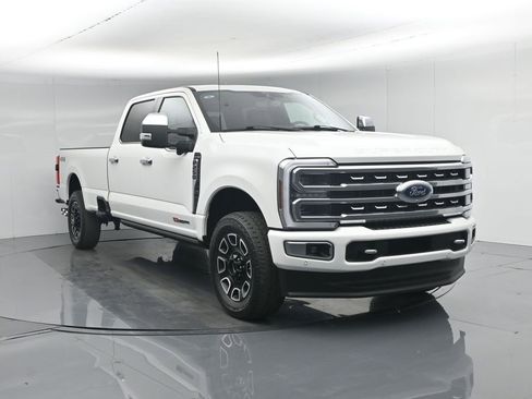 Used 2024 Ford F250 Platinum AWD/4WD image 58
