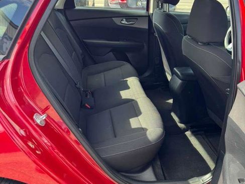 Used 2019 Kia Forte LXS FWD image 21
