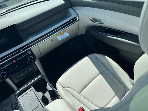 New 2026 Hyundai Tucson Limited AWD/4WD image 15