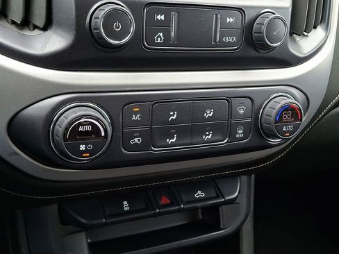 Used 2022 GMC Canyon Elevation RWD image 17