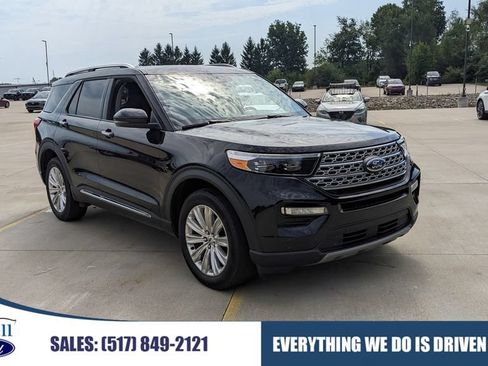 Used 2024 Ford Explorer Limited w/ Limited Technology Package AWD/4WD image 1