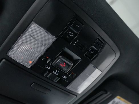 Used 2023 Lexus GX 460 Premium w/ Premium Plus Package AWD/4WD image 21