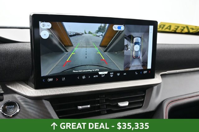 Used 2025 Ford Explorer ST-Line AWD/4WD image 31