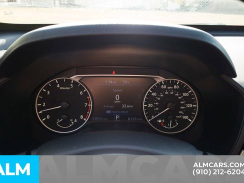 Used 2024 Nissan Altima 2.5 SV image 13