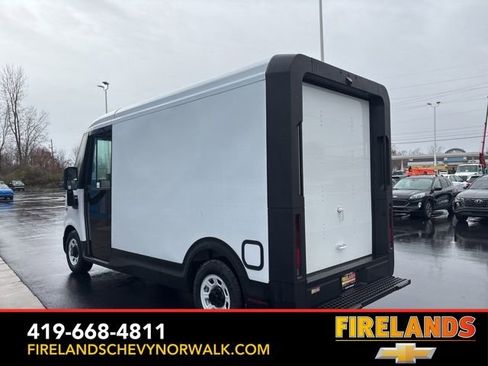 New 2025 Chevrolet Brightdrop 400 image 5