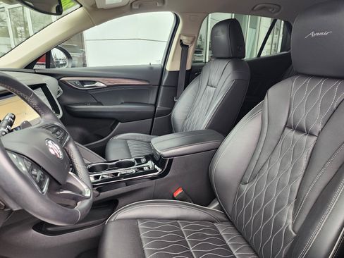 Certified 2021 Buick Envision Avenir image 9