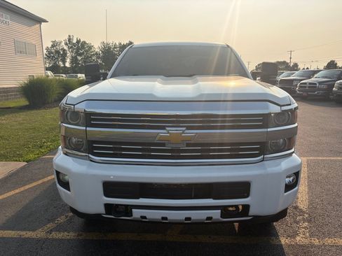 Used 2015 Chevrolet Silverado 2500 W/T w/ WT Convenience Package AWD/4WD image 3