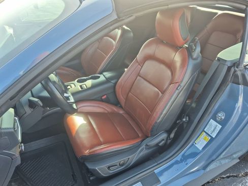 Used 2024 Ford Mustang Premium image 16