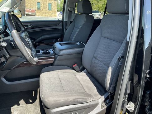 Used 2016 GMC Yukon SLE w/ Convenience Package AWD/4WD image 13