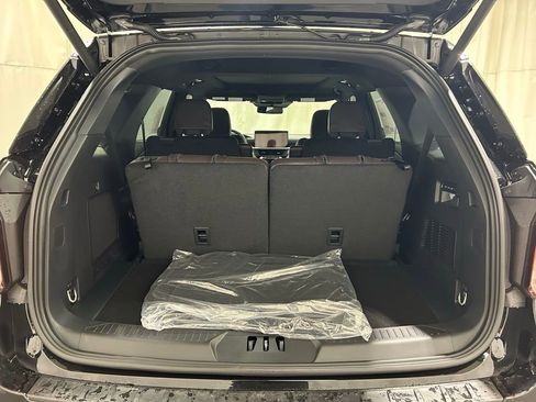New 2026 Ford Explorer Platinum w/ LUX Leather Package AWD/4WD image 29