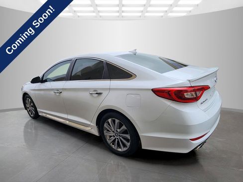 Used 2016 Hyundai Sonata Sport w/ Option Group 02 FWD image 5