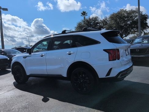 Used 2022 Kia Sorento SX AWD/4WD image 6