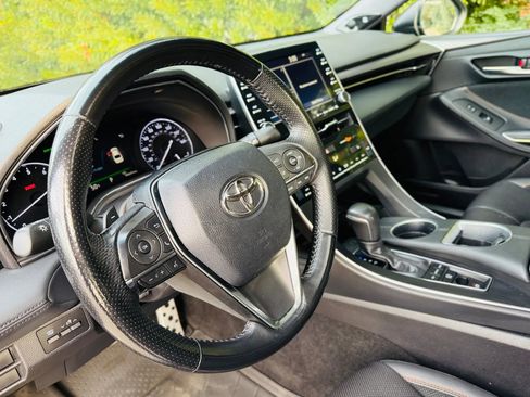Used 2019 Toyota Avalon XSE w/ All Weather Liner Package image 47