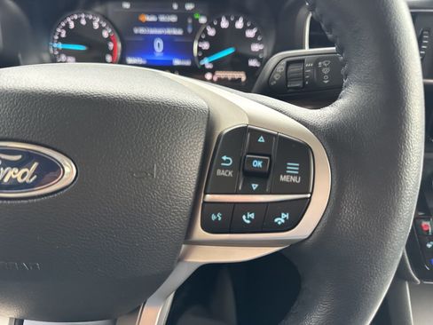 Certified 2023 Ford Explorer Limited w/ Limited Technology Package AWD/4WD image 31