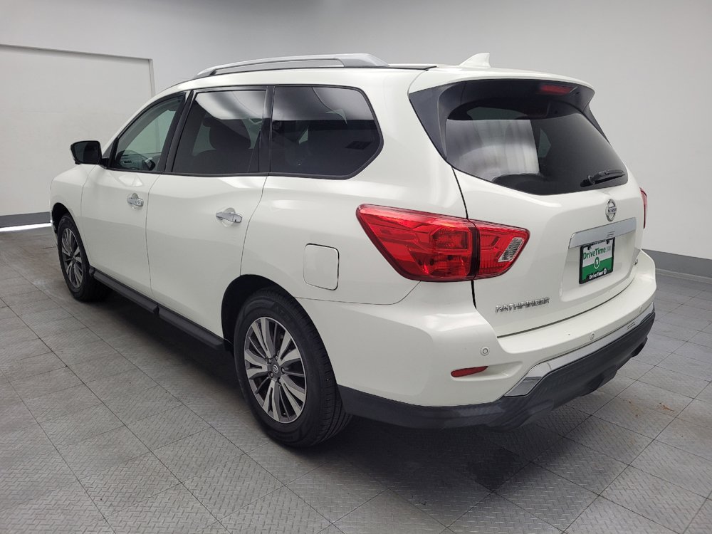 Used 2019 Nissan Pathfinder SL FWD image 5