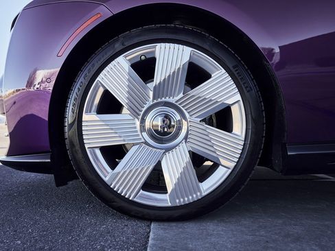 Used 2024 Rolls-Royce Spectre w/ Spectre Launch Package image 3