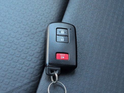 Used 2023 Toyota Tacoma TRD Off-Road w/ TRD Premium Off Road Package image 27