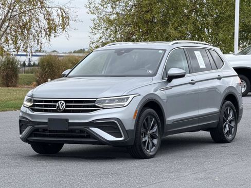 Used 2022 Volkswagen Tiguan SE image 27