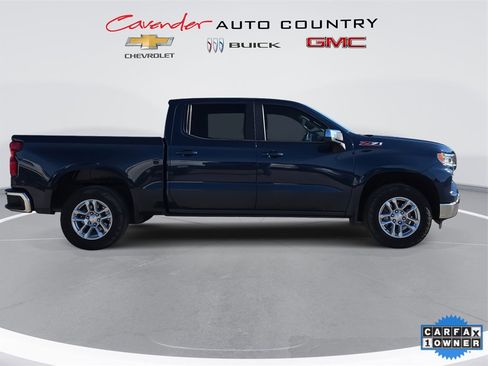 Used 2022 Chevrolet Silverado 1500 LT w/ Z71 Off-Road Package image 4