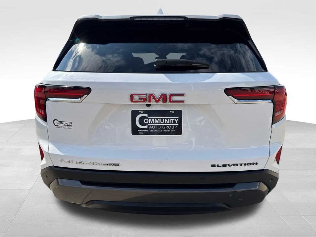 Certified 2025 GMC Terrain Elevation AWD/4WD image 4