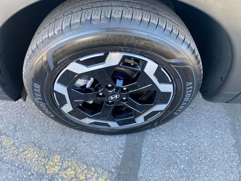 Used 2025 Hyundai Santa Fe SEL image 33