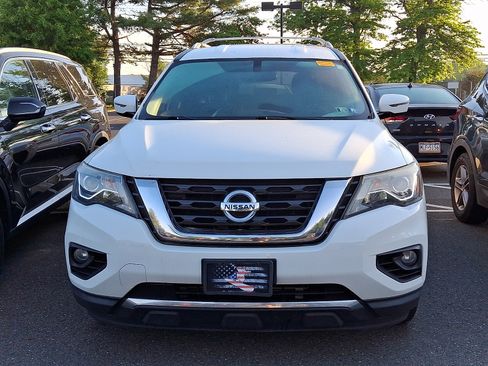 Used 2018 Nissan Pathfinder SV AWD/4WD image 3