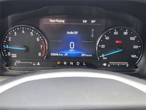 Used 2021 Ford Explorer XLT w/ Equipment Group 202A RWD image 11