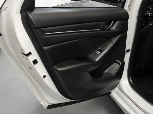 Used 2019 Honda Accord Sport image 44