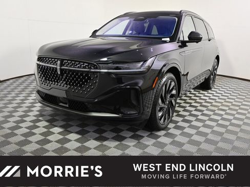 New 2026 Lincoln Nautilus Reserve image 1