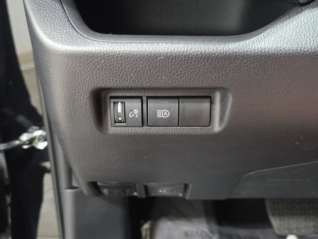 Certified 2025 Toyota RAV4 XLE AWD/4WD image 23