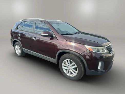 Used 2015 Kia Sorento LX FWD image 6