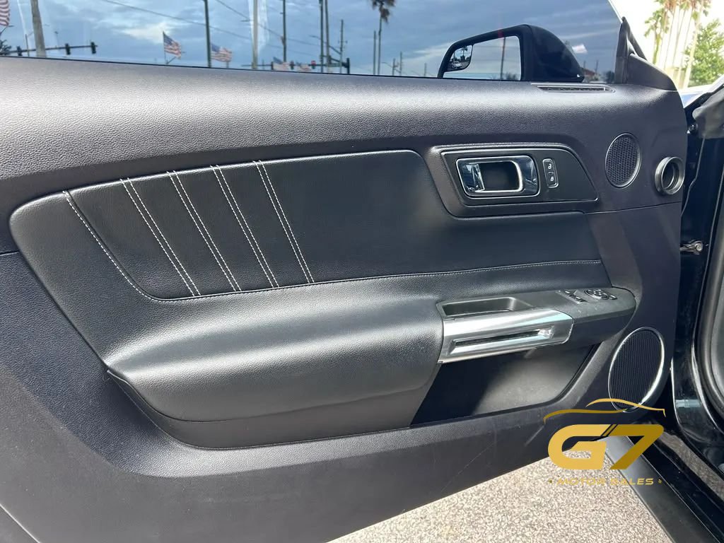 Used 2017 Ford Mustang Premium w/ Pony Package RWD image 10