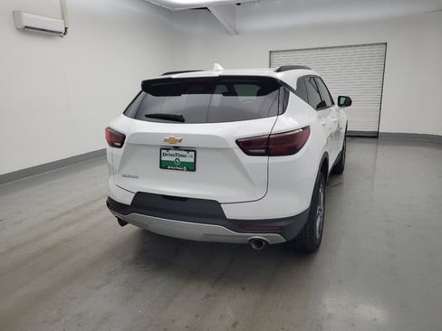Used 2024 Chevrolet Blazer LT w/ Convenience Package FWD image 7